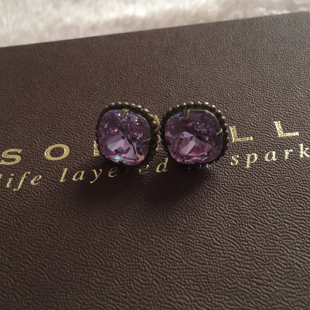 Purple sorrelli posts